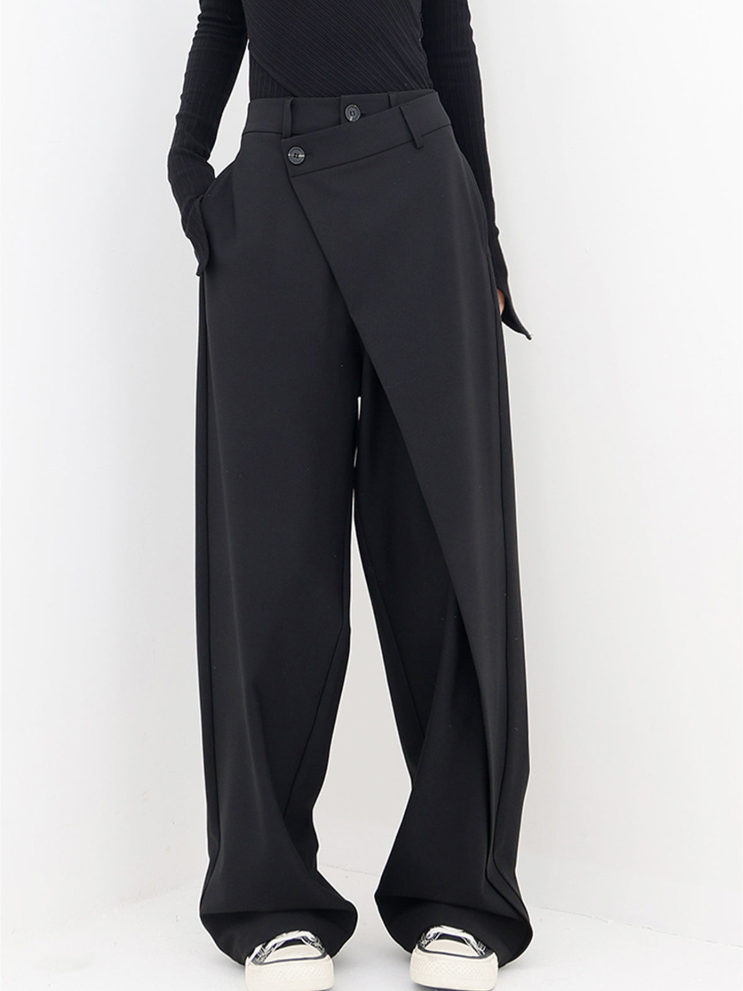 Yuli - Modern Baggy Trousers